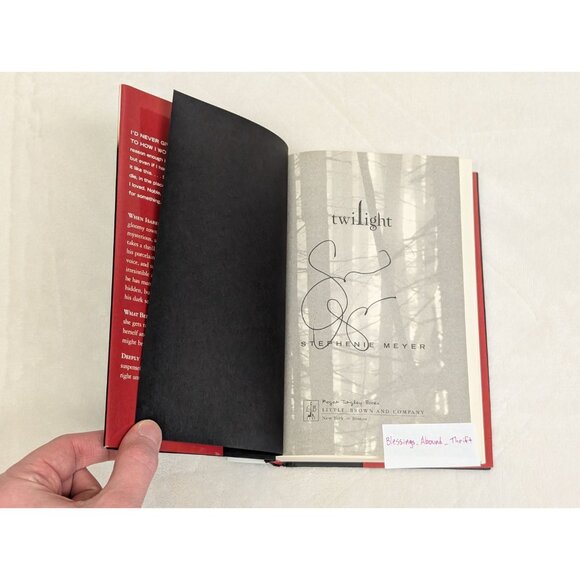 ❤️ Twilight SIGNED Stephenie Meyer HC DJ 18th Printing ❤️ - Picture 4 of 10